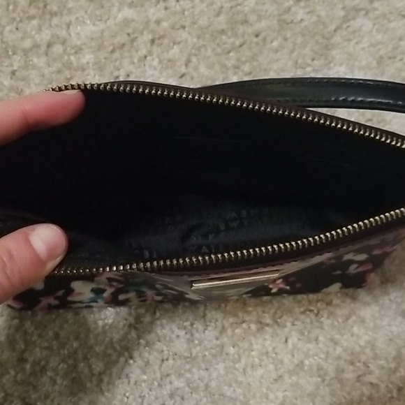 Kate Spade purse - Picture 3 of 5